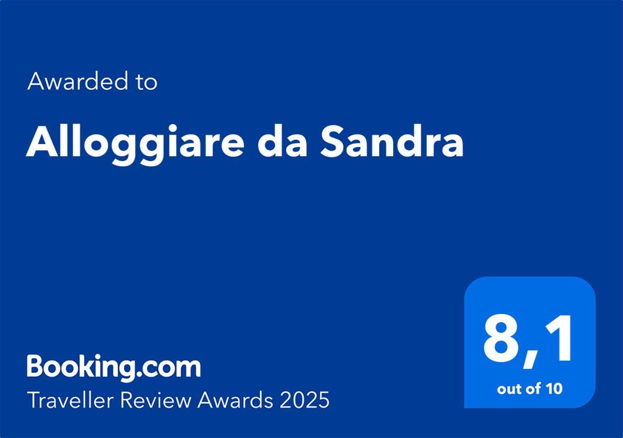 Alloggiare Da Sandra Rom Exteriör bild